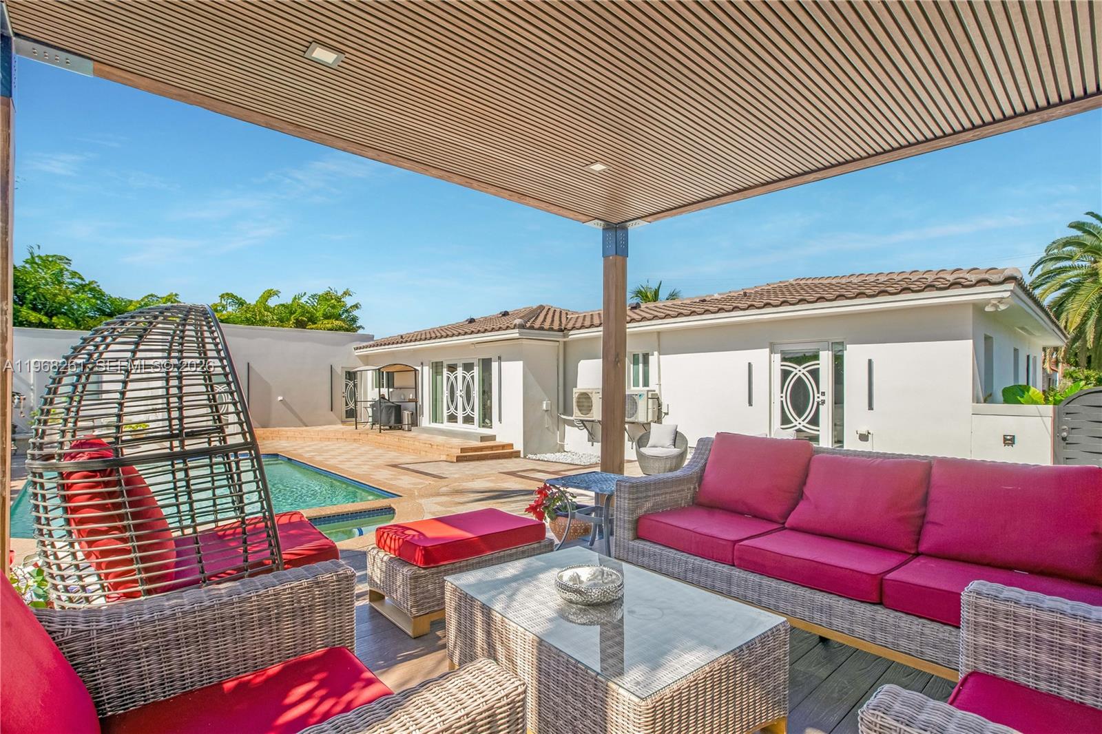 ALTOS DEL MAR NO 5 - Residential