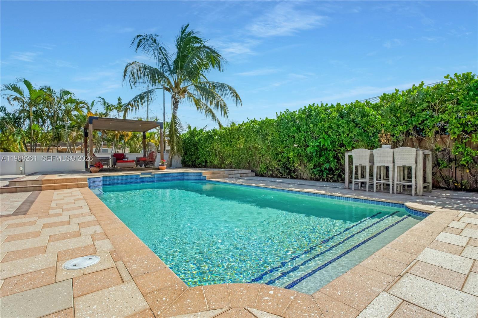 ALTOS DEL MAR NO 5 - Residential