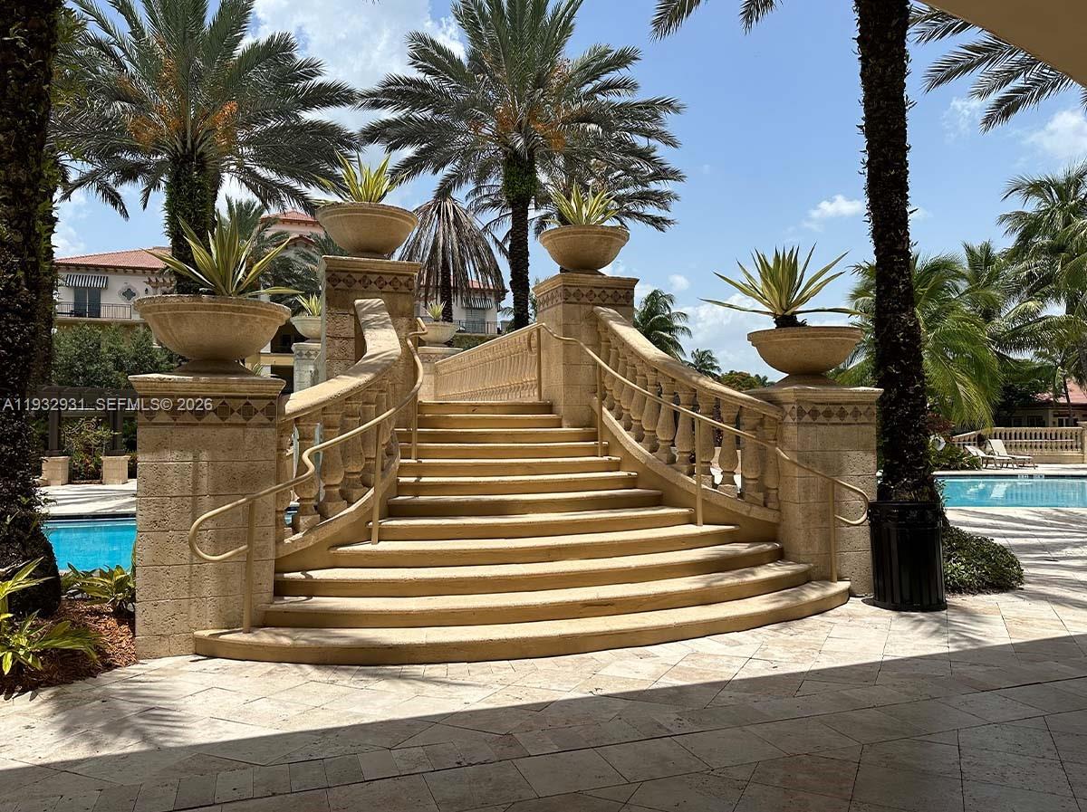 THE PALMS AT WESTON - Residential