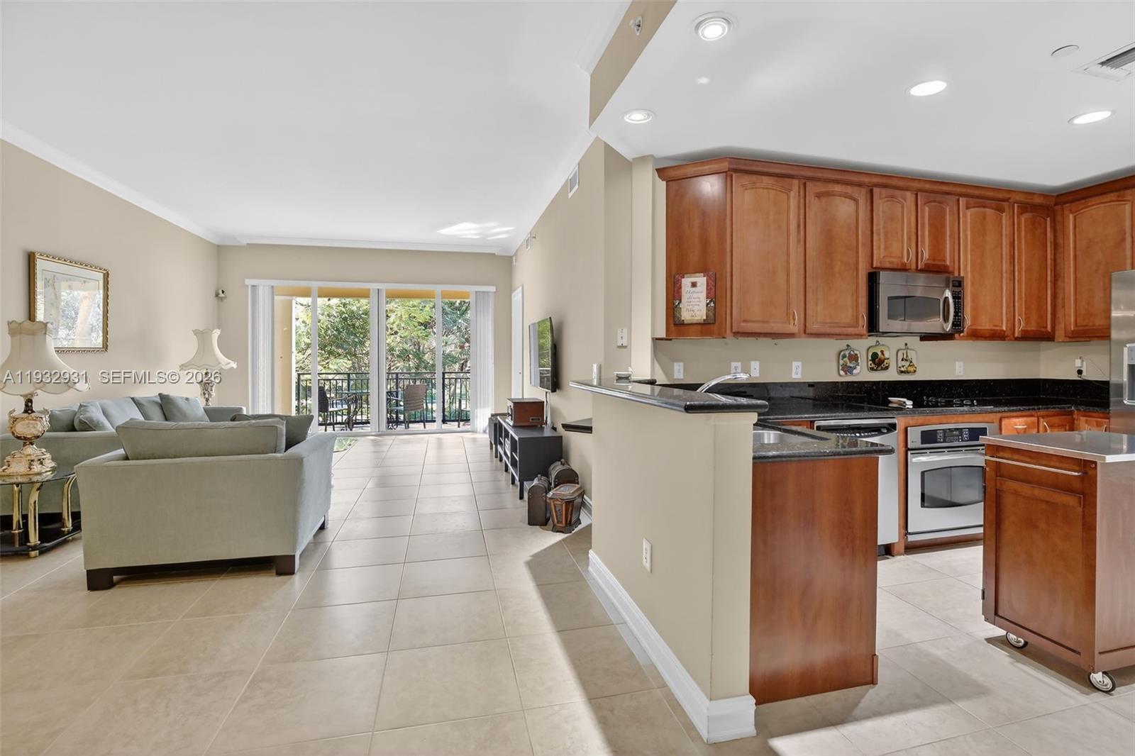 THE PALMS AT WESTON - Residential