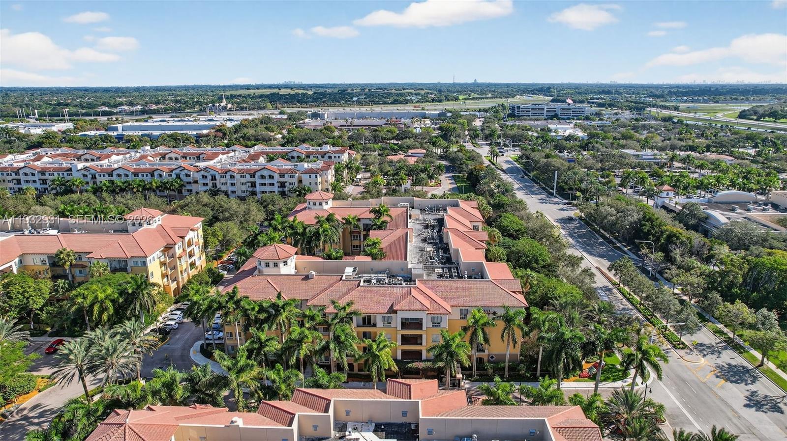 THE PALMS AT WESTON - Residential