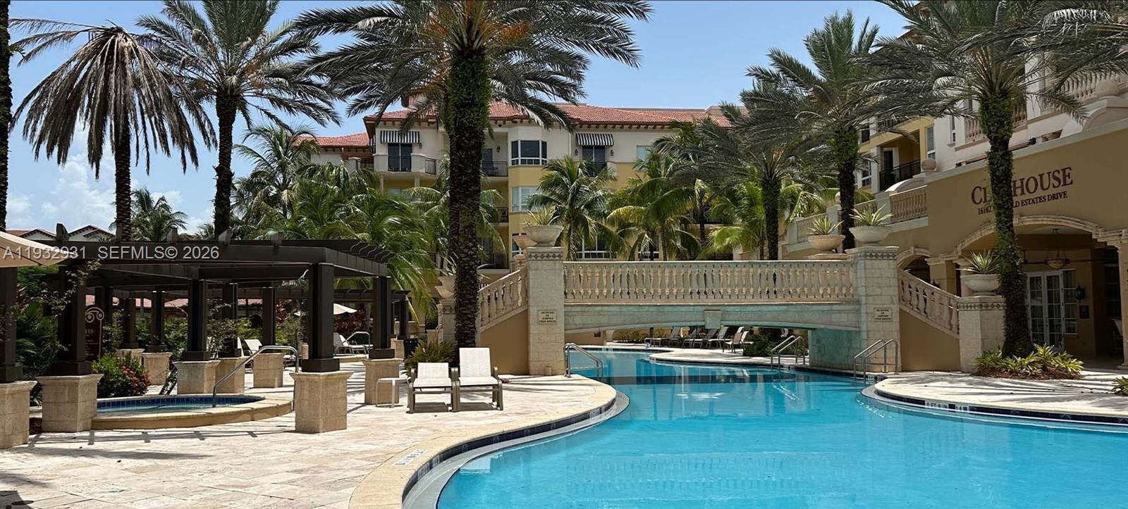 THE PALMS AT WESTON - Residential