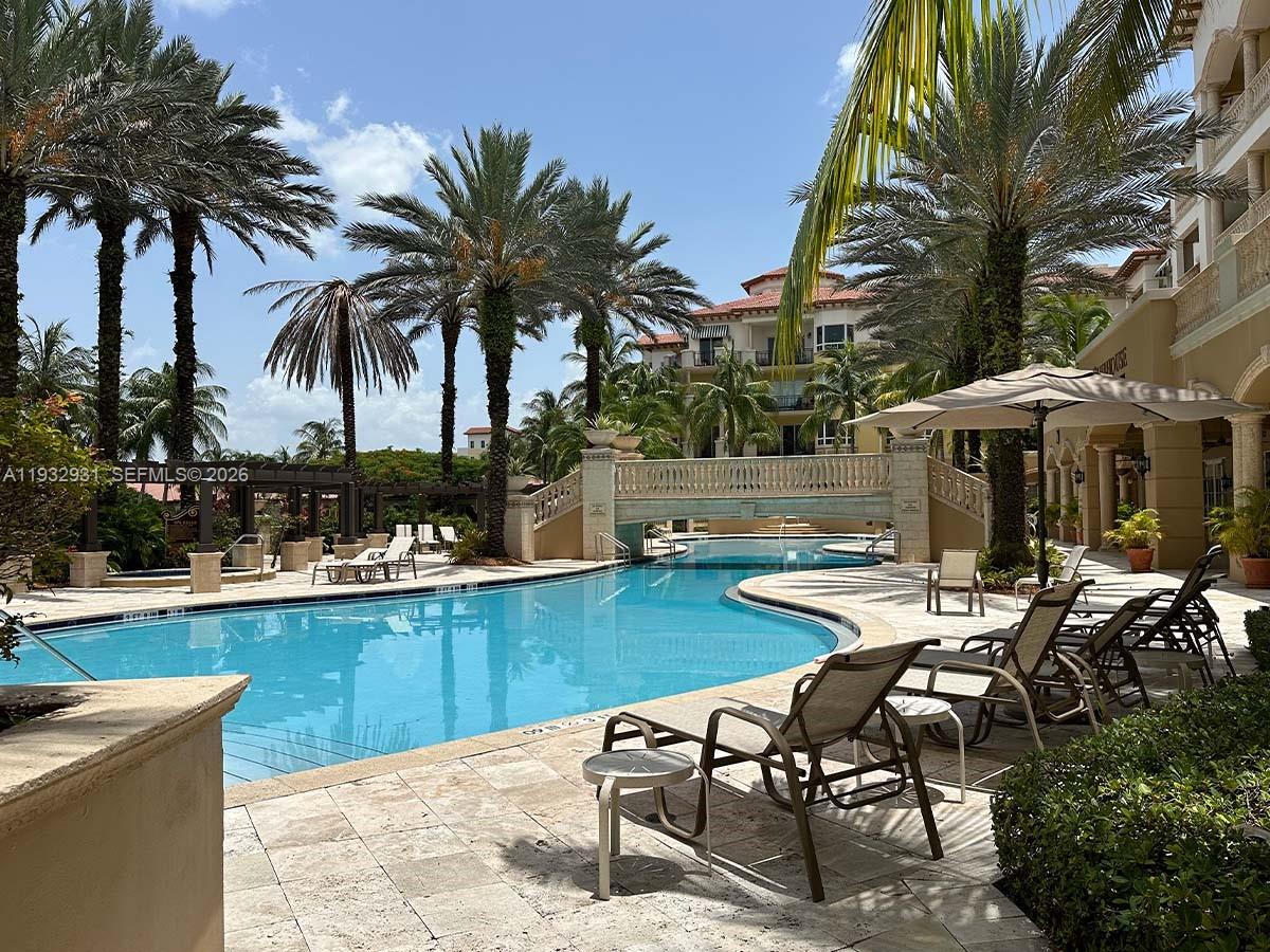 THE PALMS AT WESTON - Residential