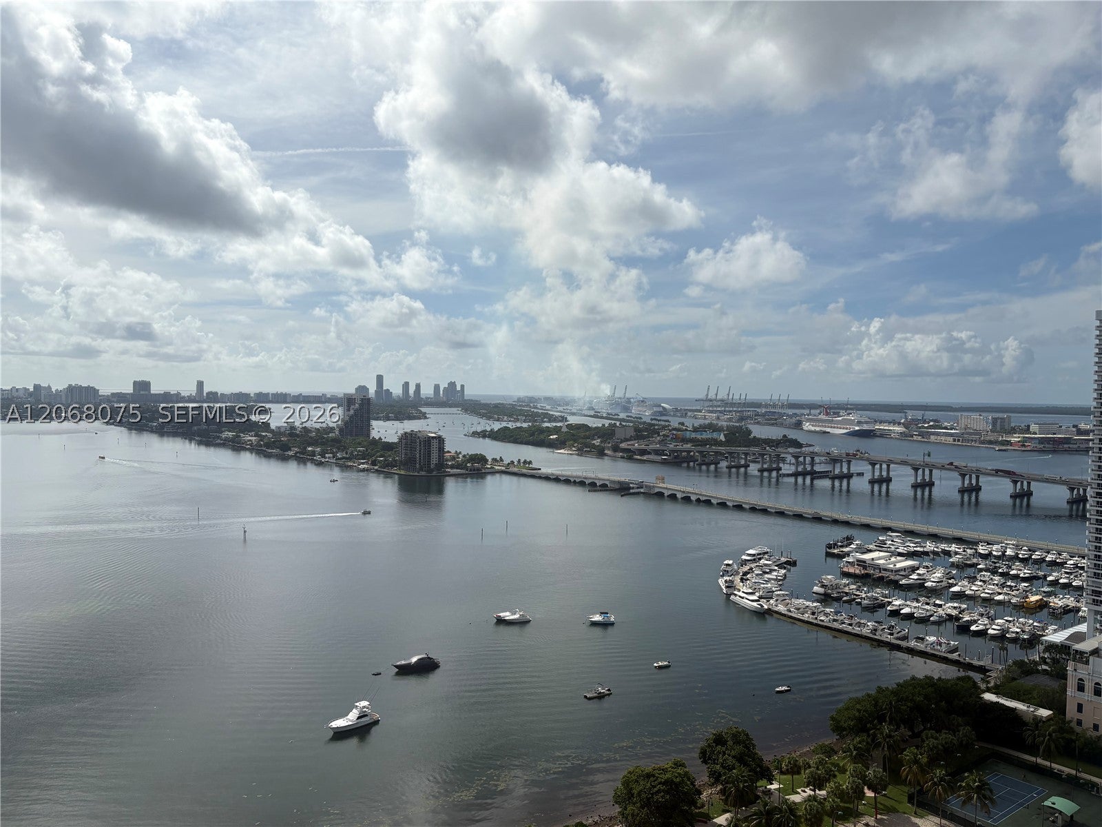 1800 N Bayshore Dr