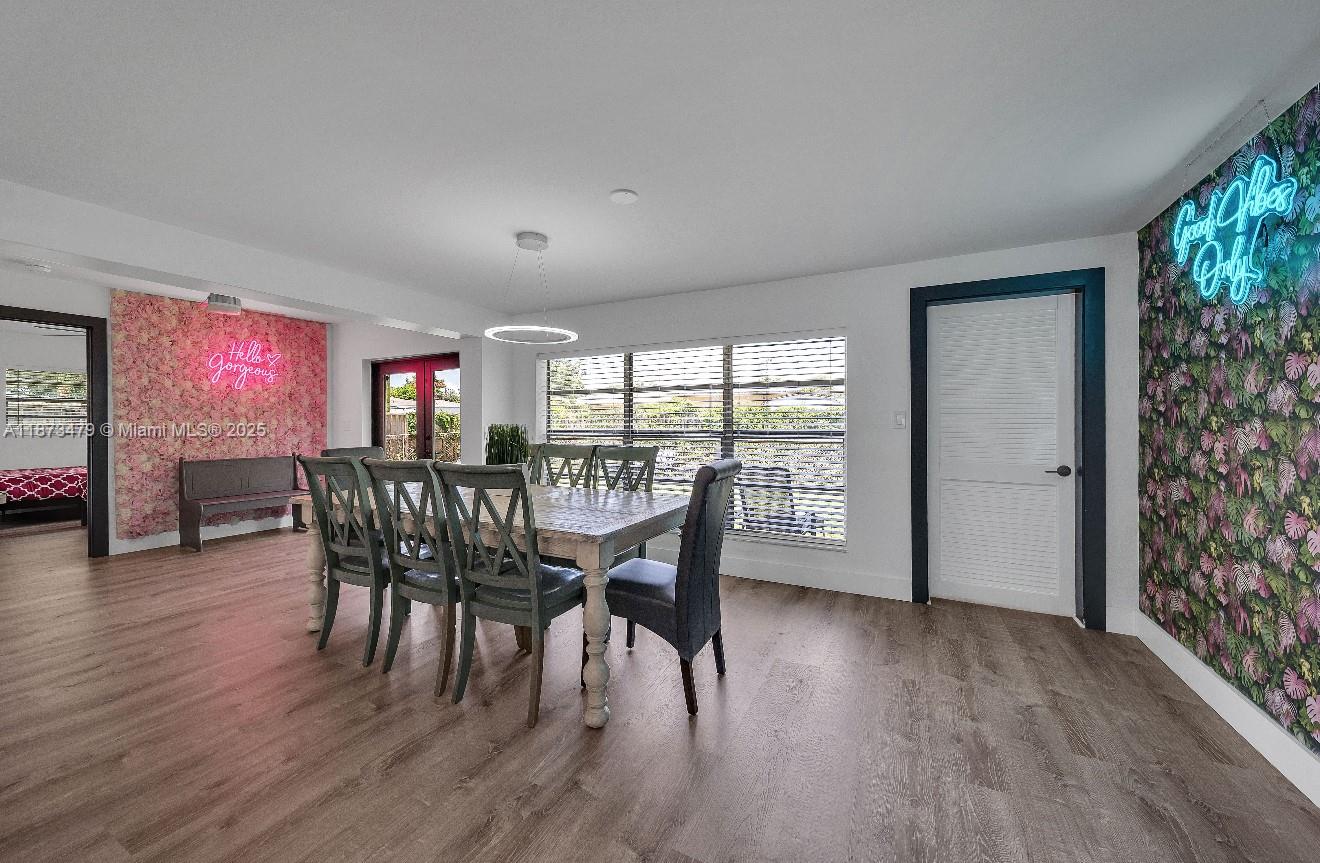 MELROSE PARK SEC 6 GREEN - Residential