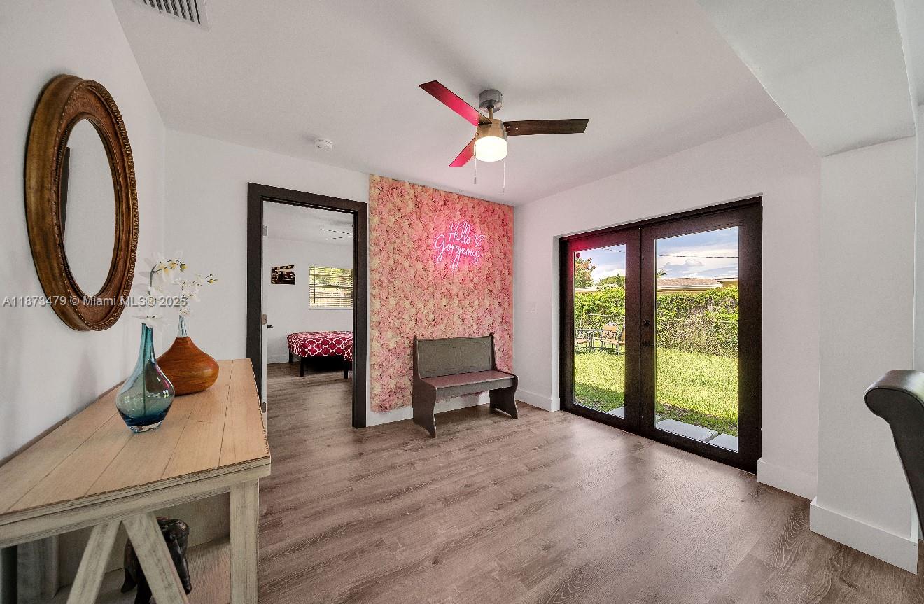 MELROSE PARK SEC 6 GREEN - Residential