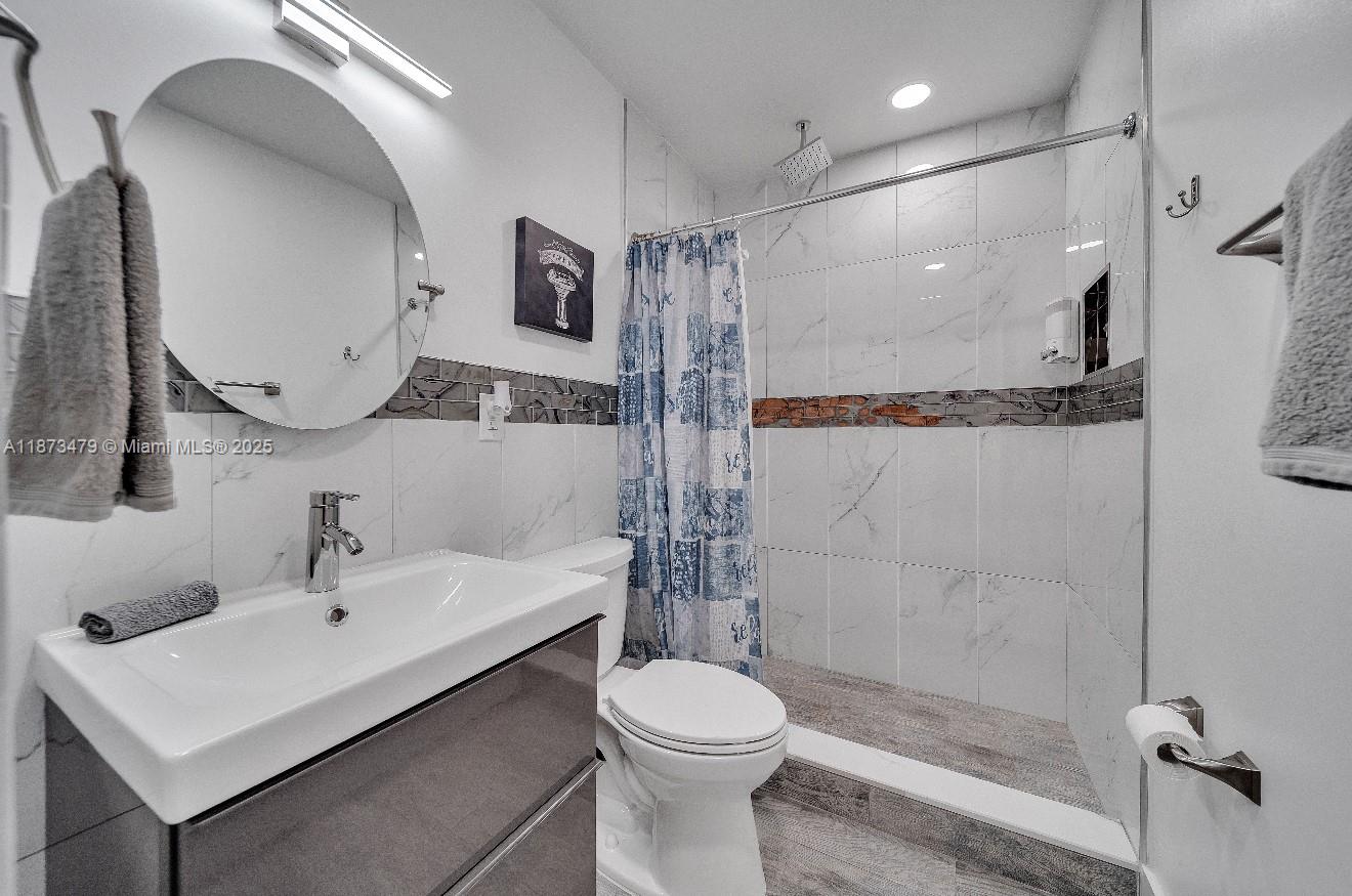 MELROSE PARK SEC 6 GREEN - Residential