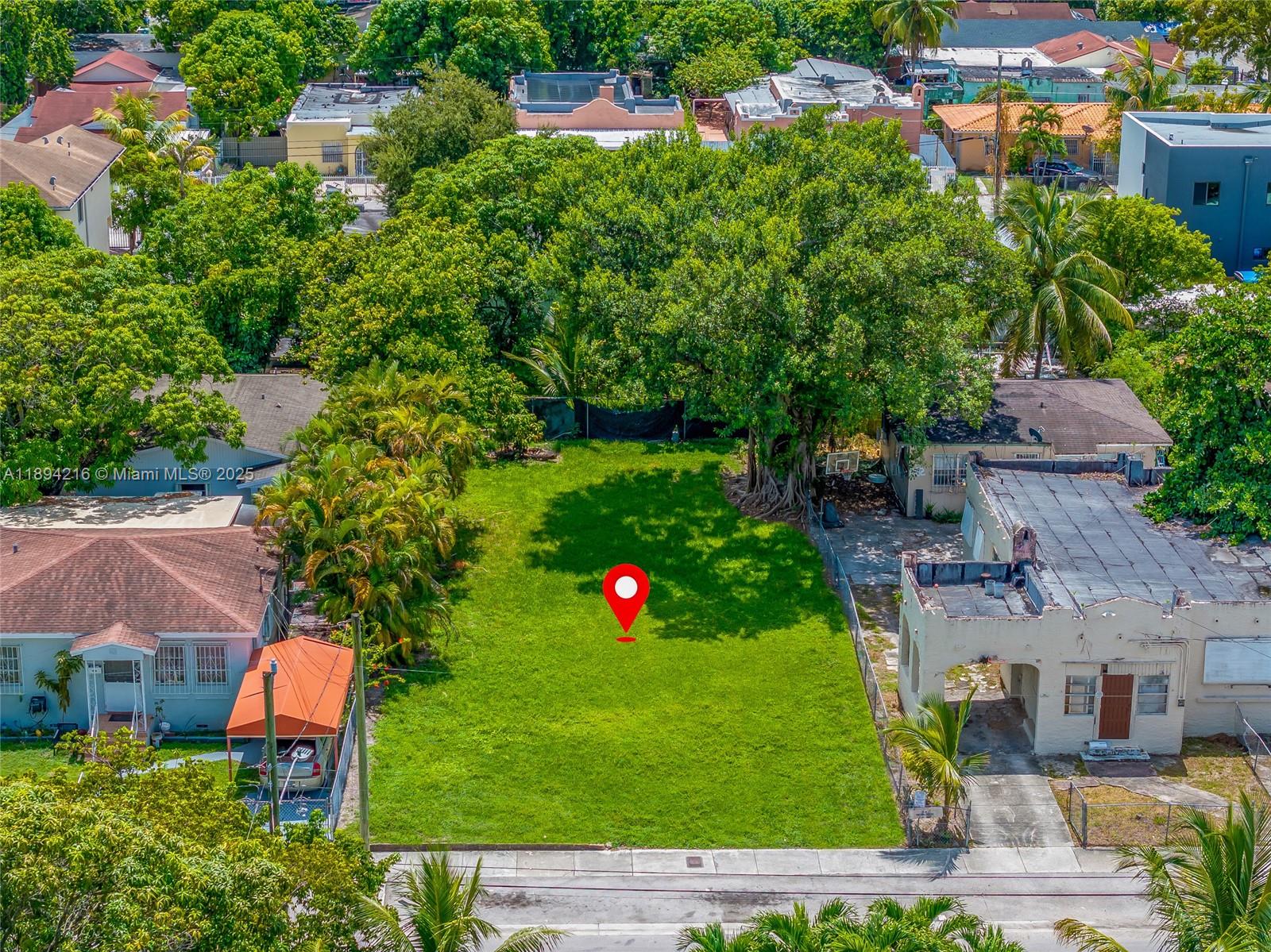 1376 NW 32nd St