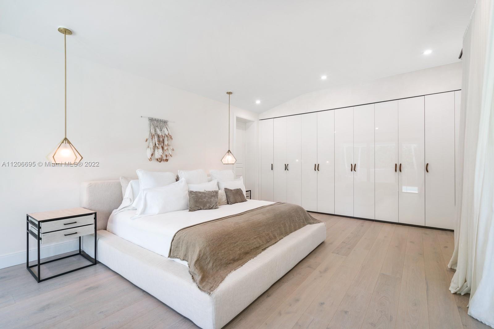 LAKE VIEW HEIGHTS SUB - Residential