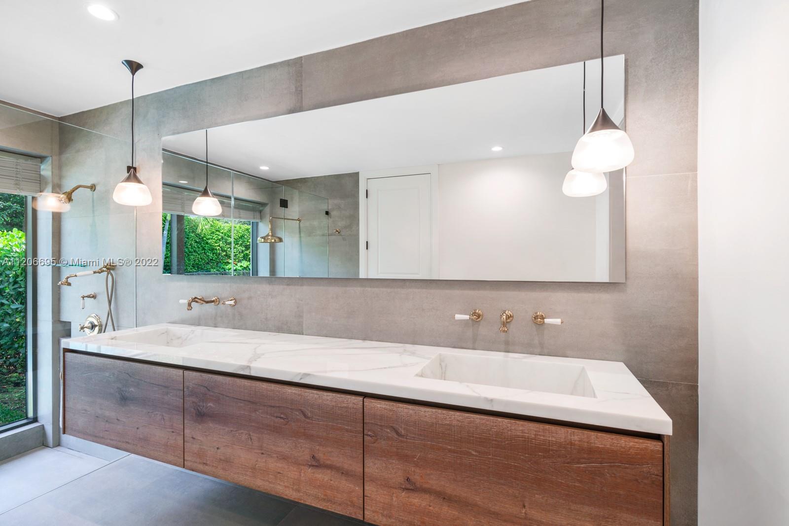 LAKE VIEW HEIGHTS SUB - Residential