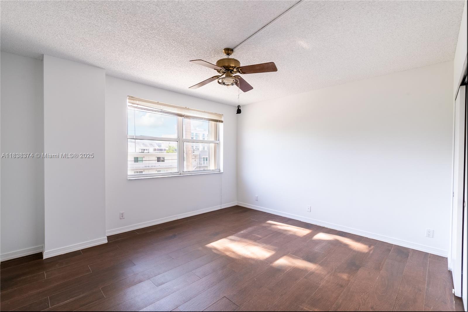 BAY HARBORVIEW CONDO - Residential