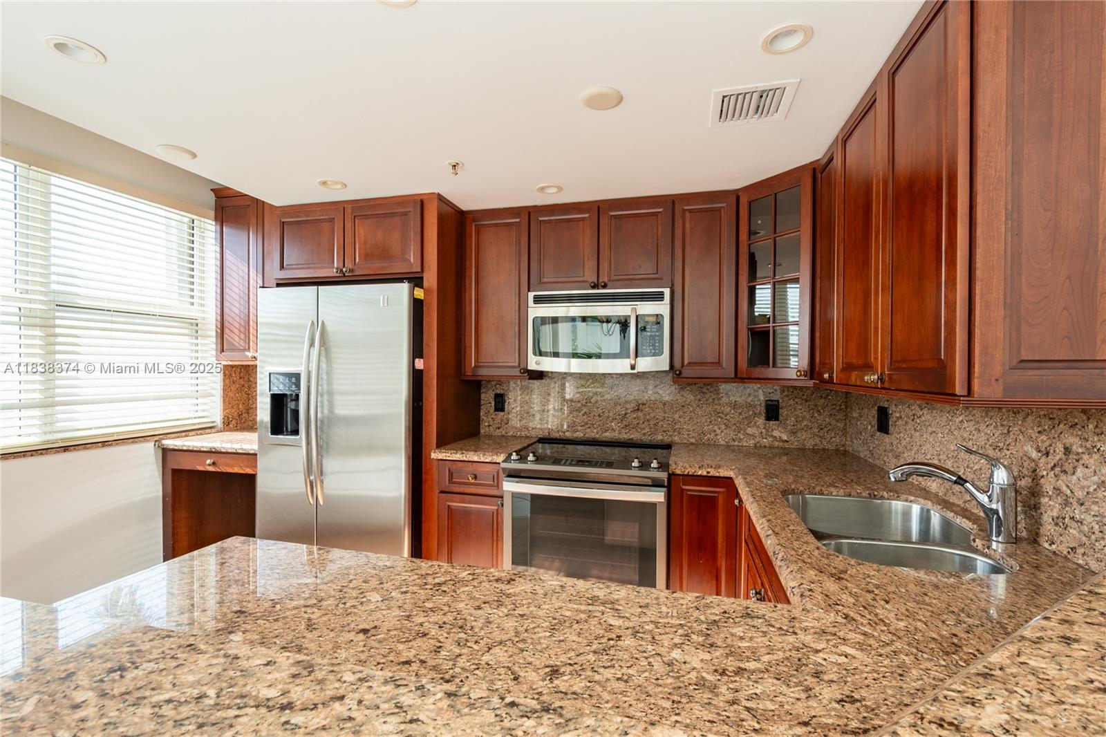 BAY HARBORVIEW CONDO - Residential