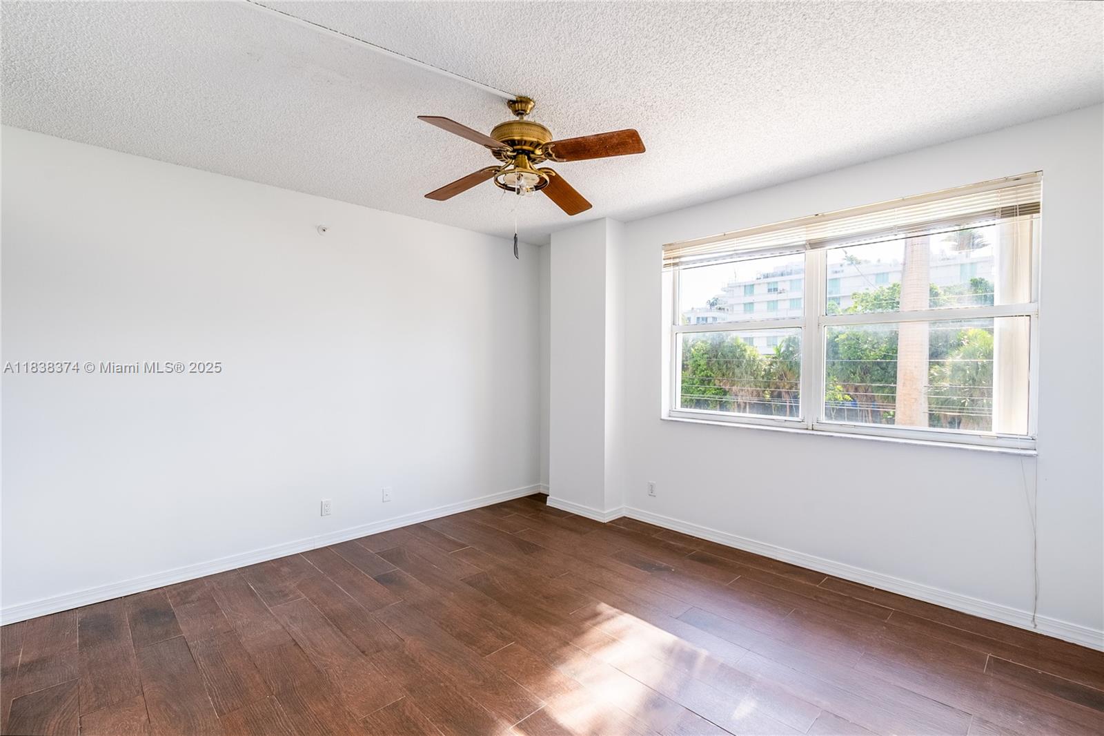 BAY HARBORVIEW CONDO - Residential