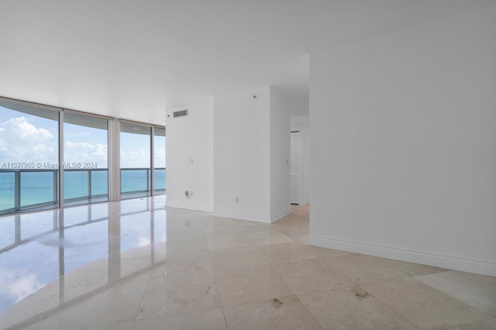 Rental Property at 6365 Collins Ave 3309, Miami Beach, Miami-Dade County, Florida - Bedrooms: 2 
Bathrooms: 2  - $5,400 MO.