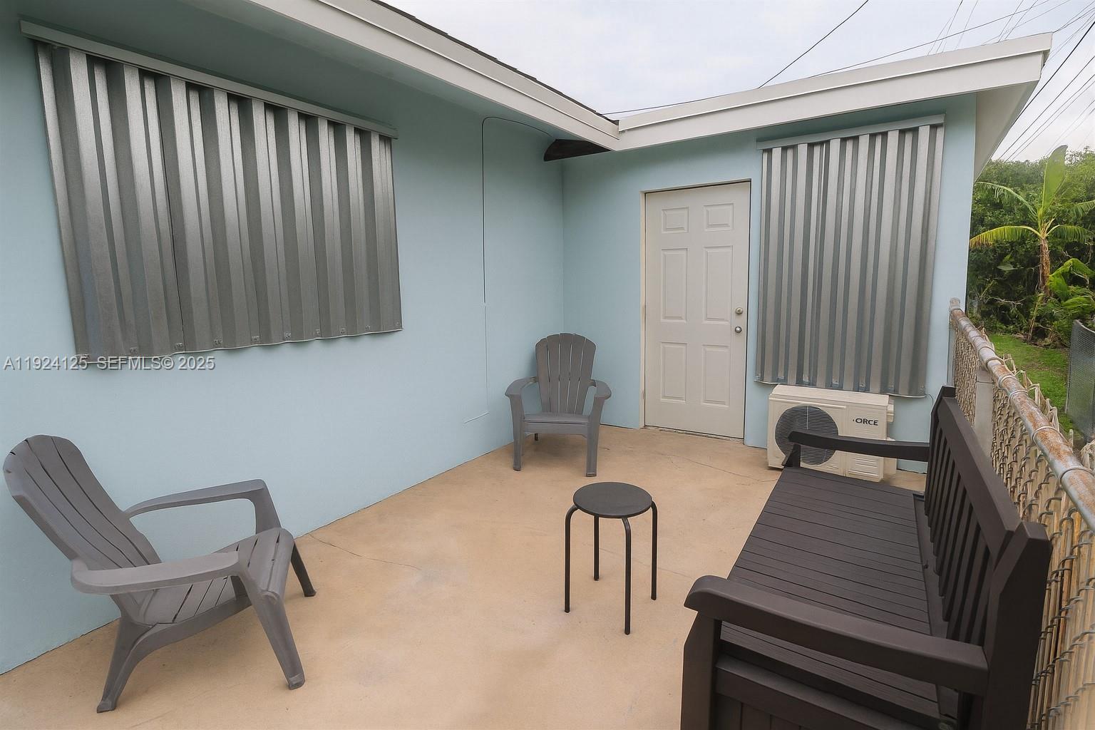 TAMARAC LAKES - Residential