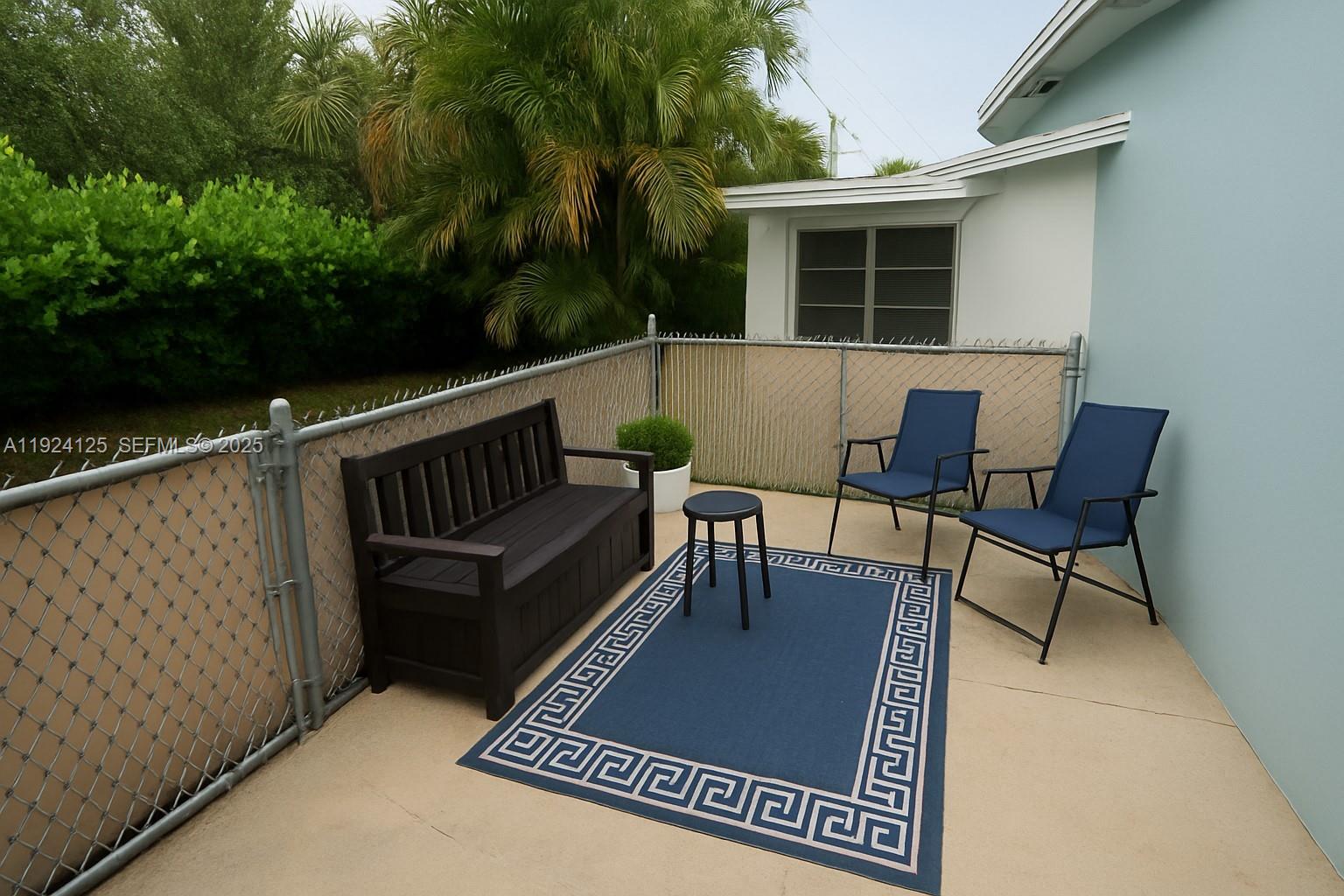 TAMARAC LAKES - Residential