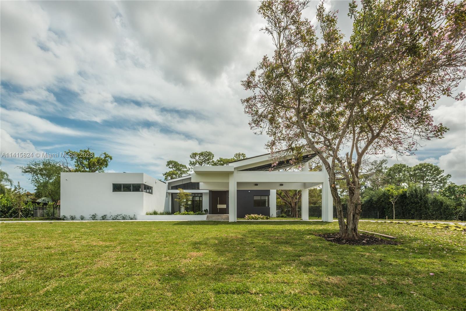 SUNSET VIEW - Residential