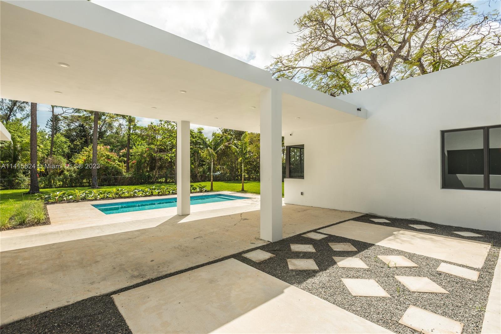 SUNSET VIEW - Residential