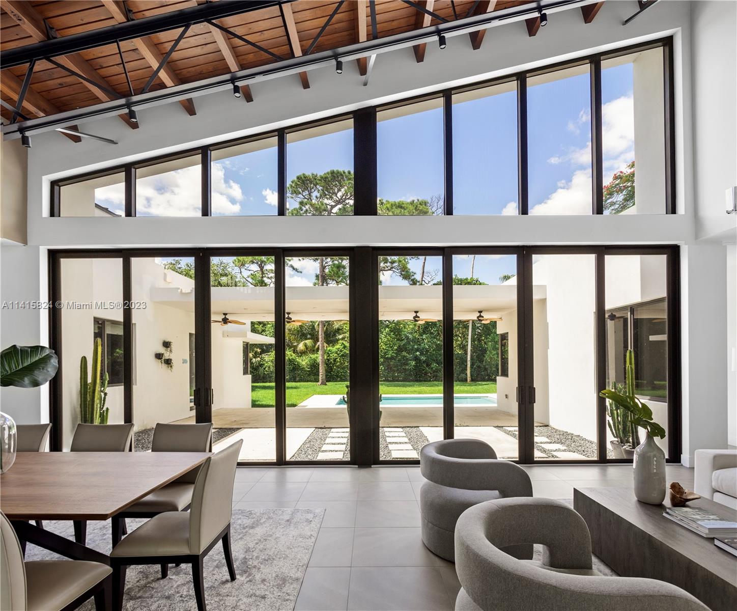 SUNSET VIEW - Residential