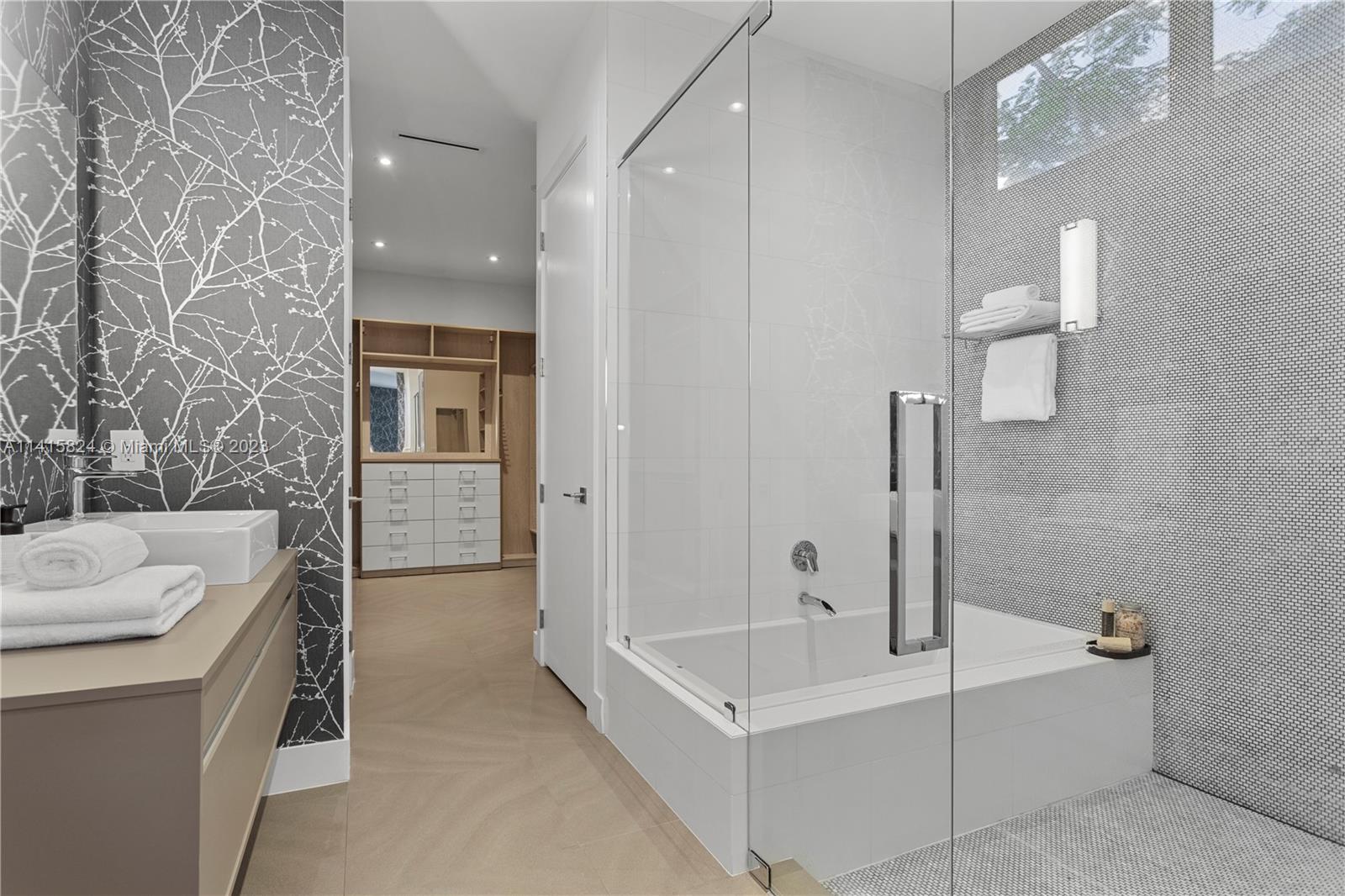 SUNSET VIEW - Residential