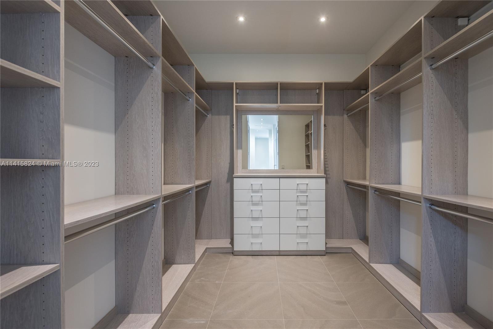 SUNSET VIEW - Residential