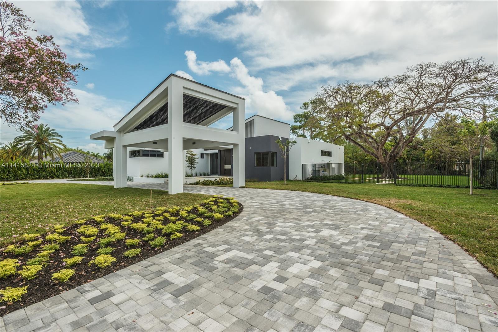 SUNSET VIEW - Residential