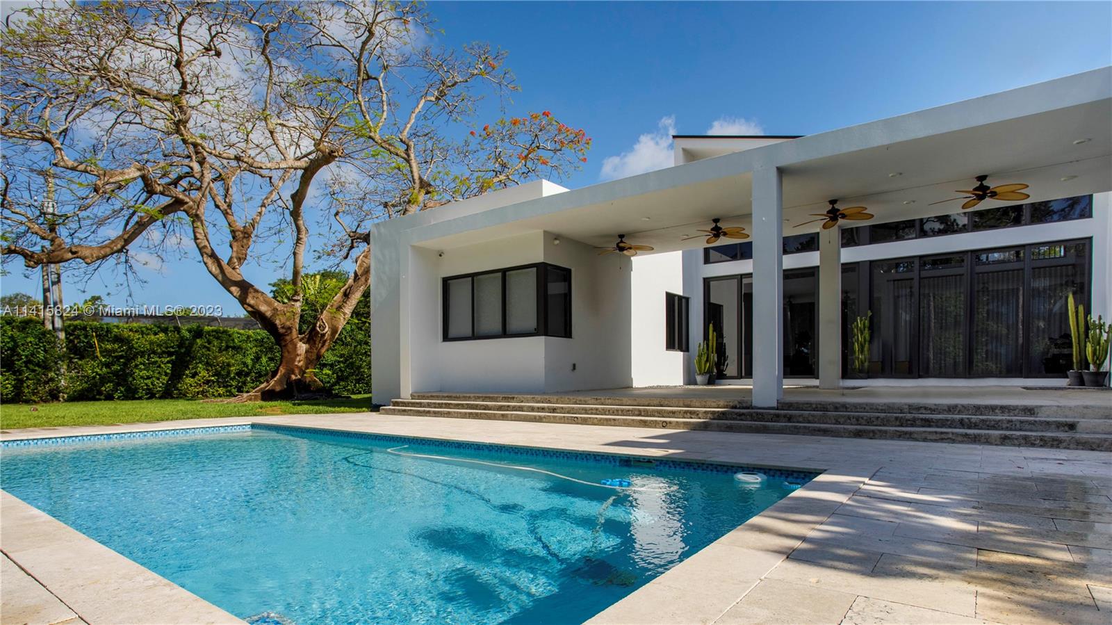 SUNSET VIEW - Residential