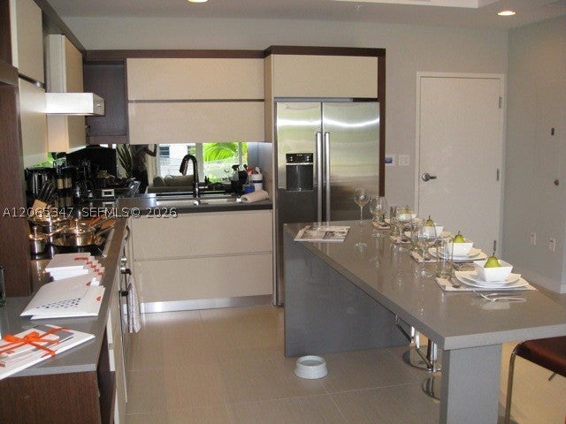 2100 Park Ave 208