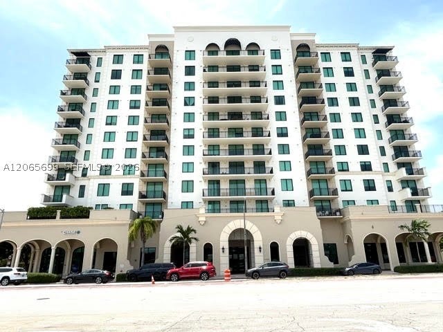 1300 Ponce De Leon Blvd