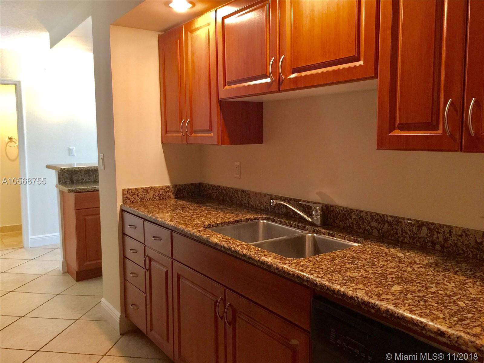 THE COLLINS CONDO - Residential Lease