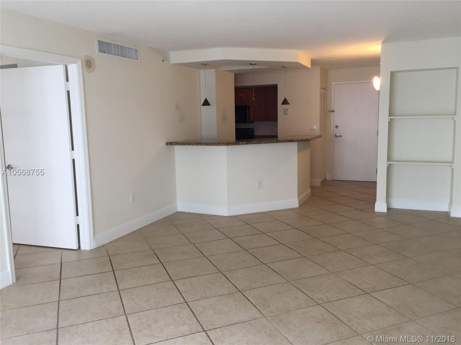 THE COLLINS CONDO - Residential Lease