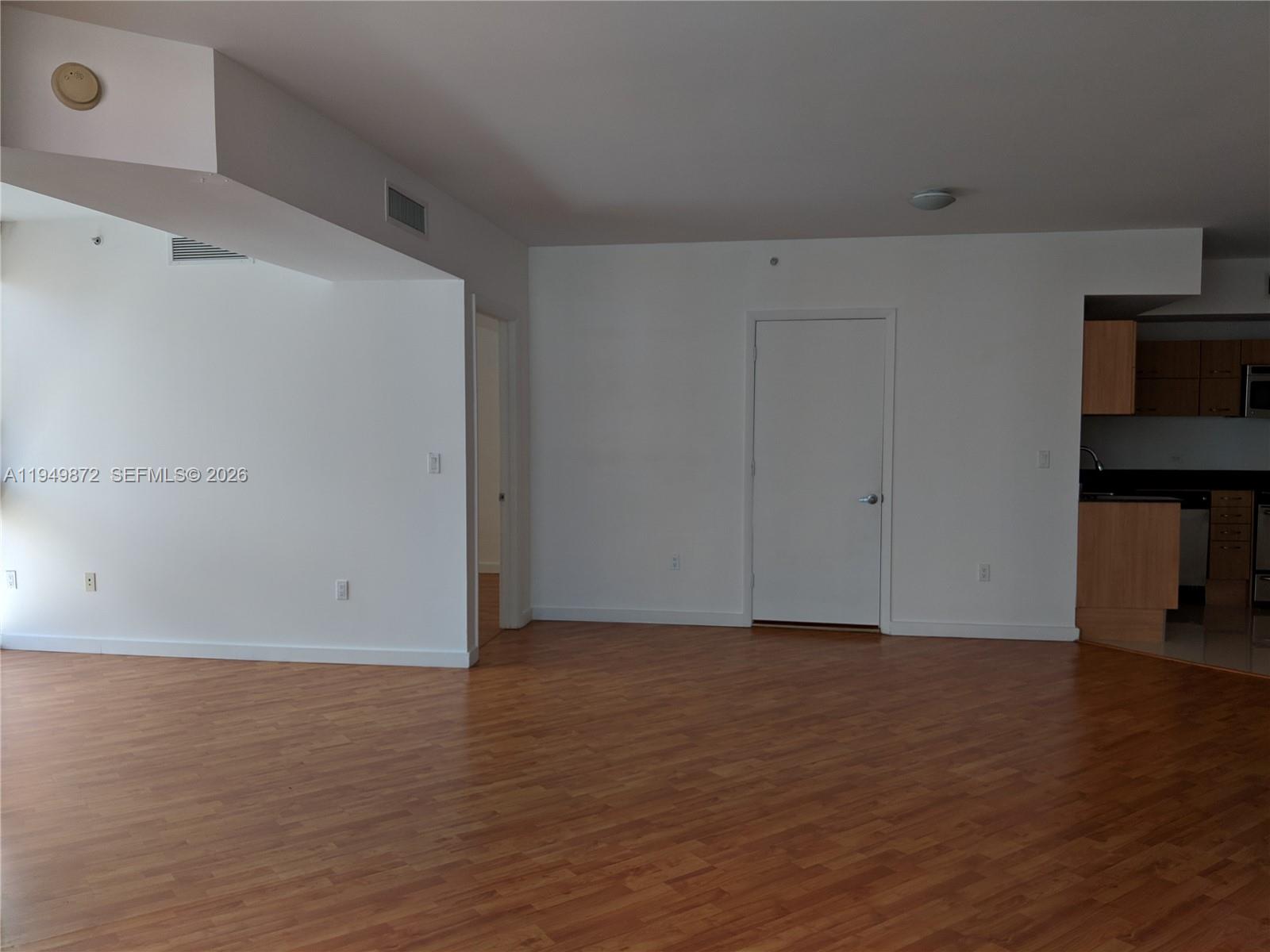 WIND CONDO - Residential