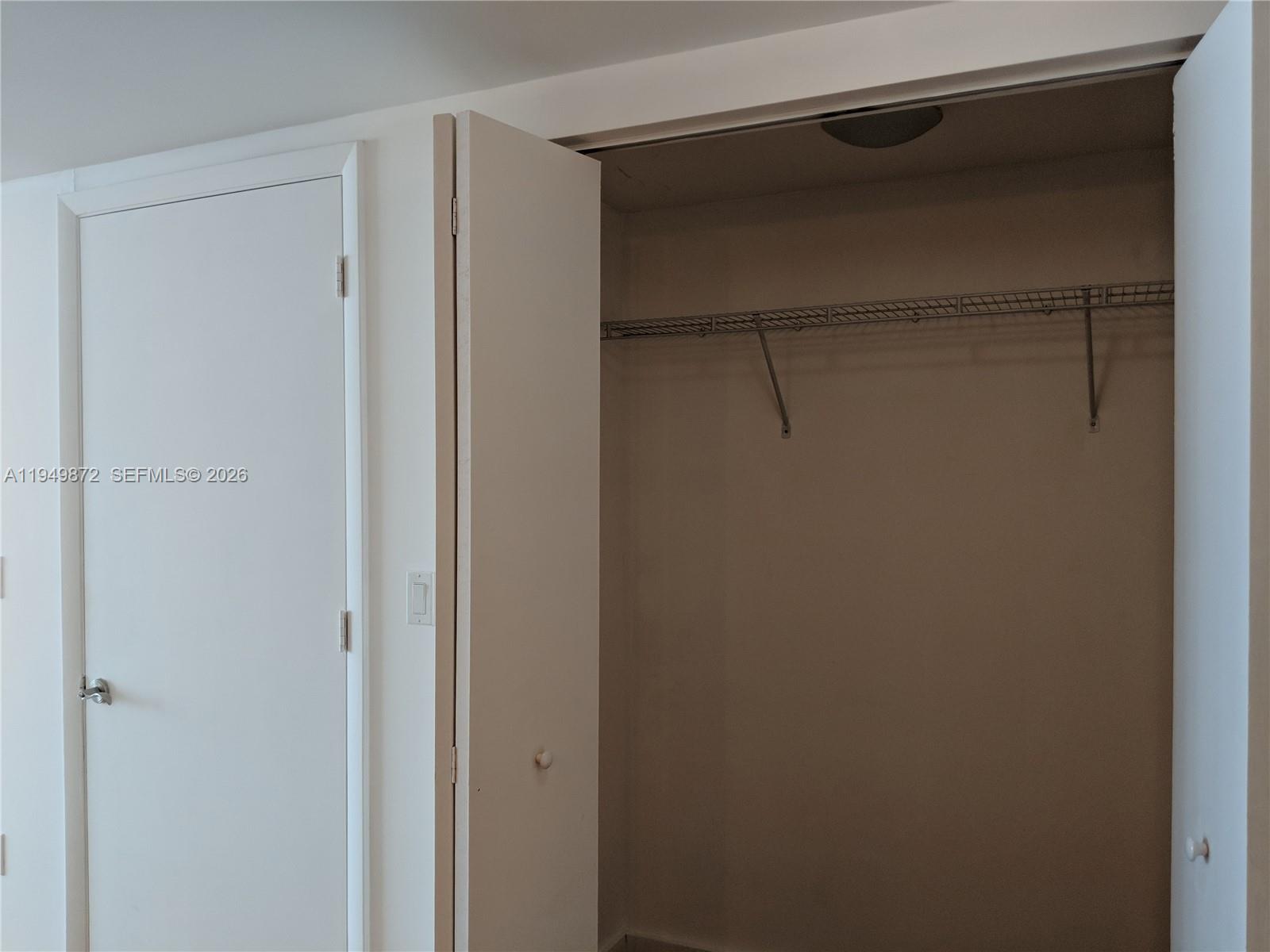 WIND CONDO - Residential