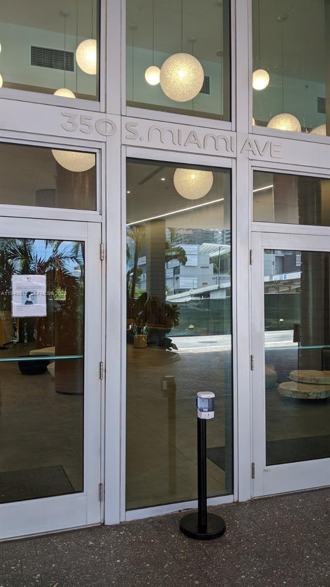 WIND CONDO - Residential