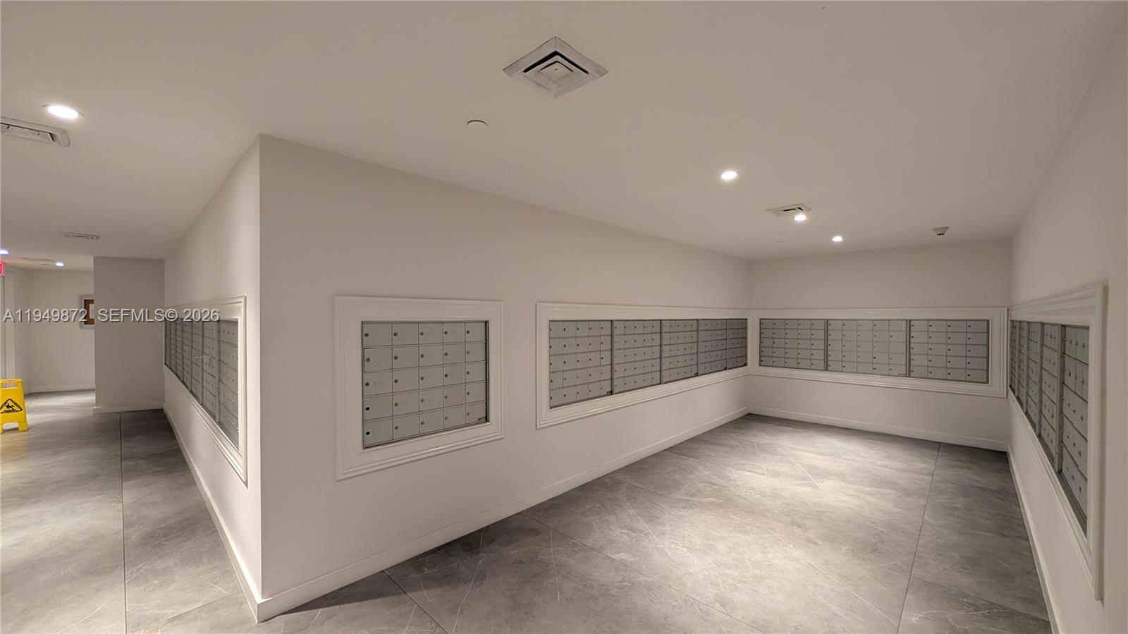 WIND CONDO - Residential