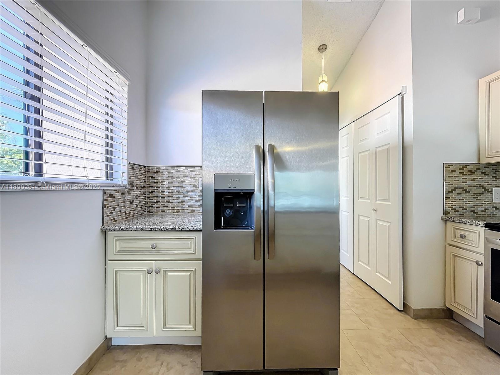 SOUTH LAKE CONDO - Residential