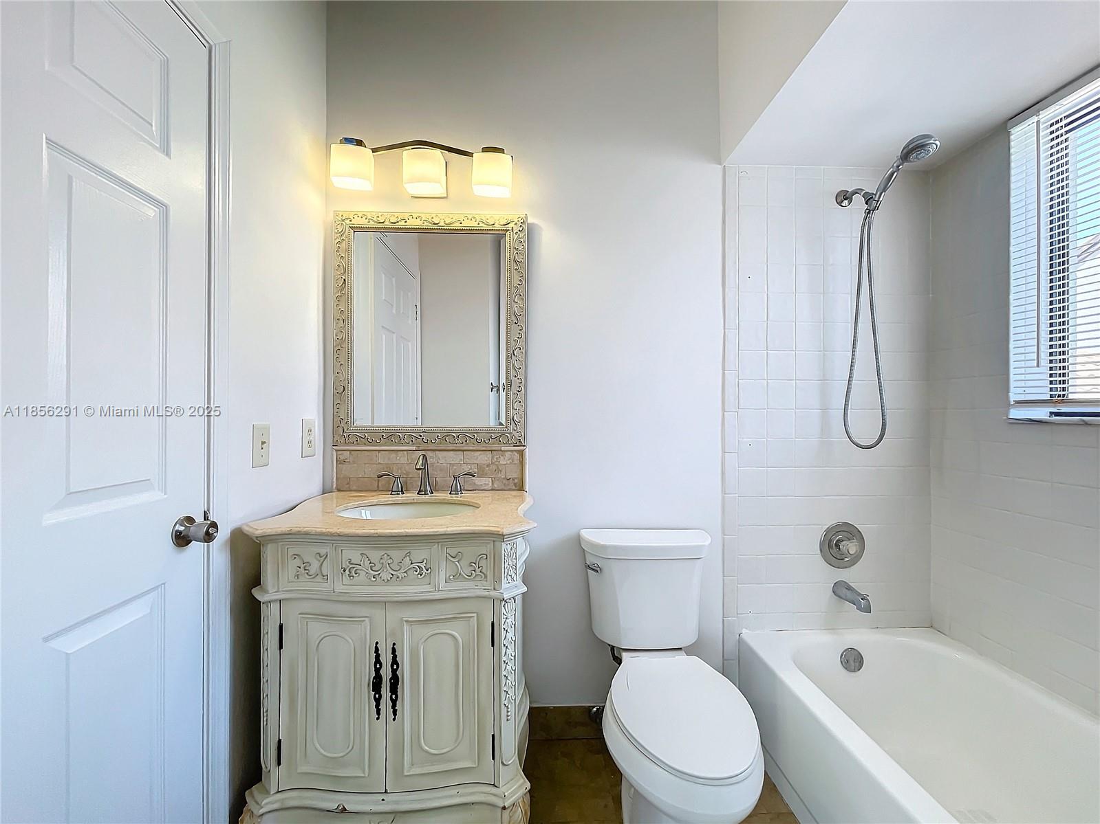 SOUTH LAKE CONDO - Residential