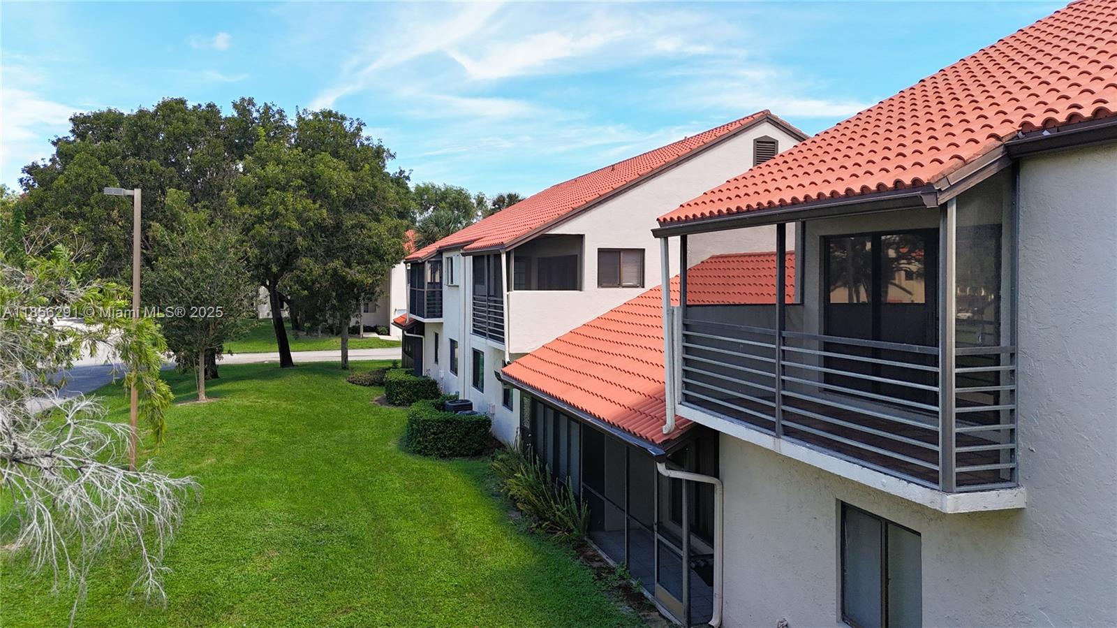 SOUTH LAKE CONDO - Residential