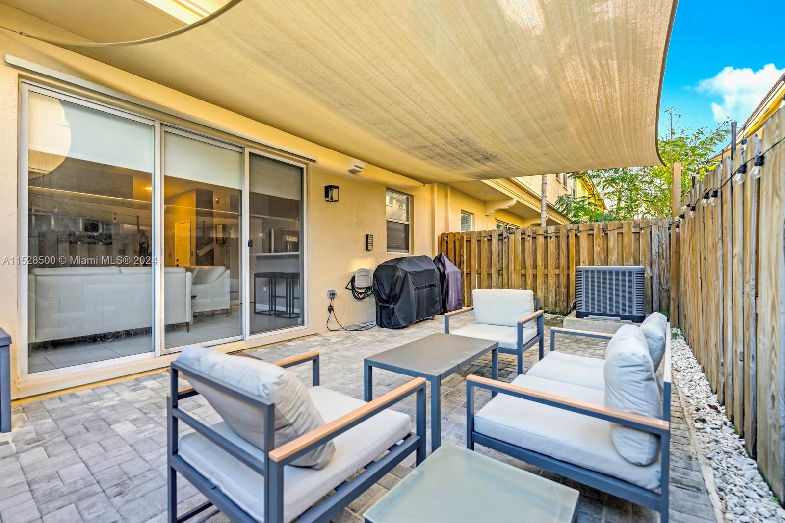 COURTS AT TUSCANY - Residential