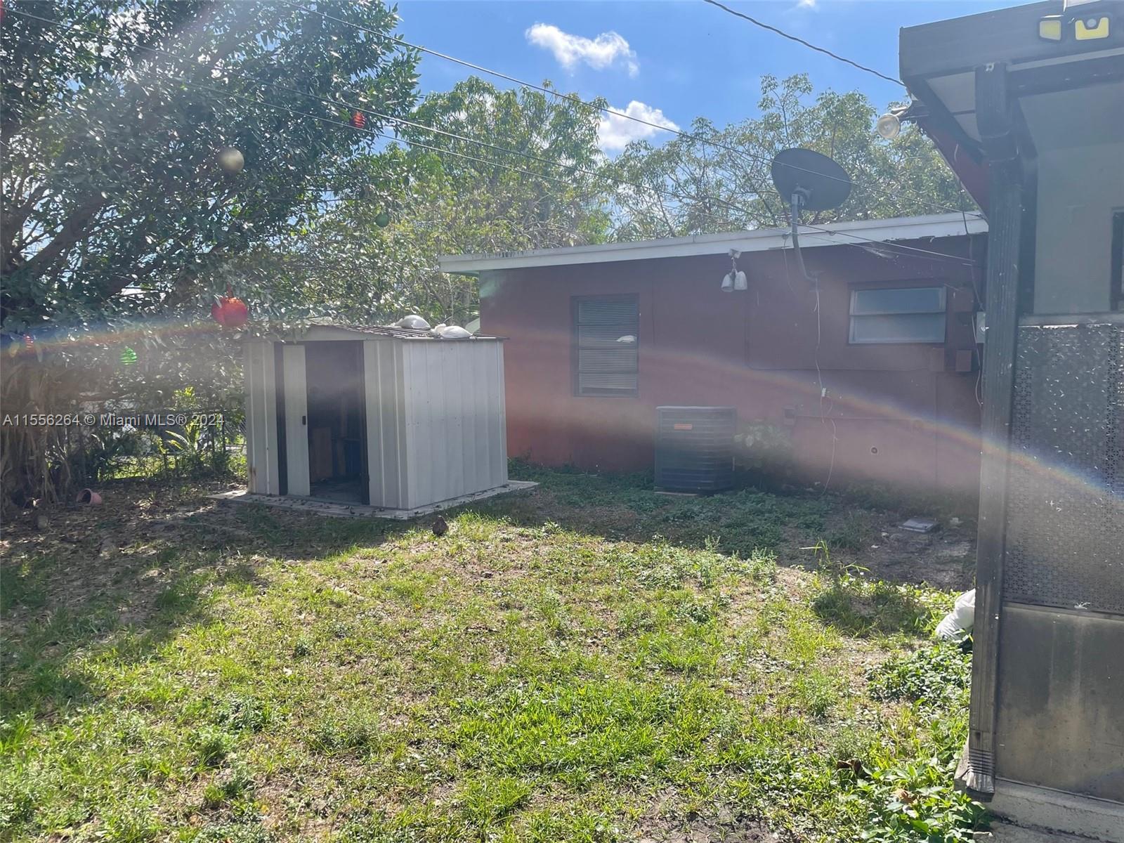 Miami GArdens Estates - Residential Lease