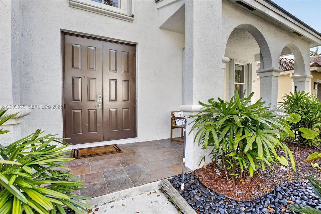 Photo of 1311 Croton Ct, Weston, FL 33327 (MLS # A12009036)