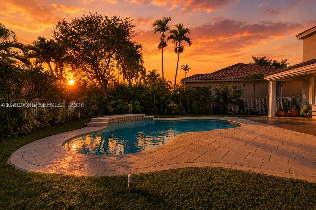 Photo of 1311 Croton Ct, Weston, FL 33327 (MLS # A12009036)