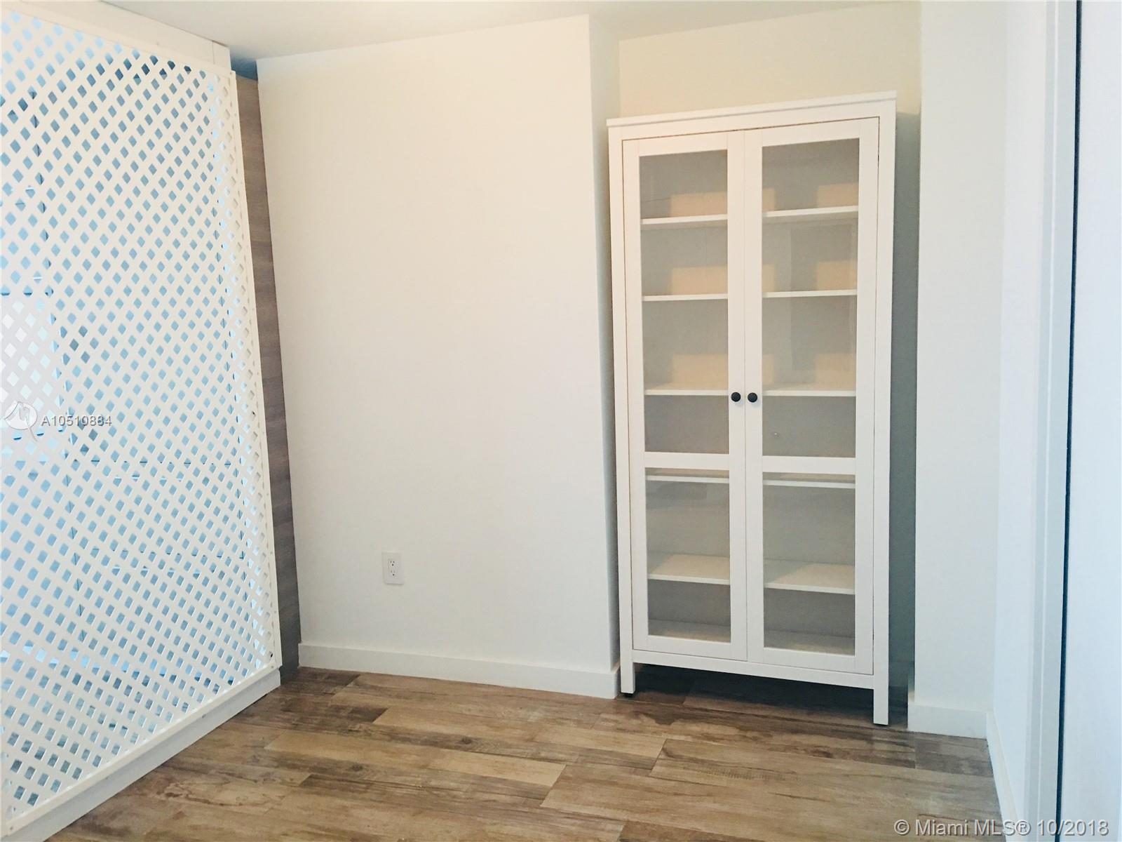 PARAISO BAY CONDO - Residential Lease