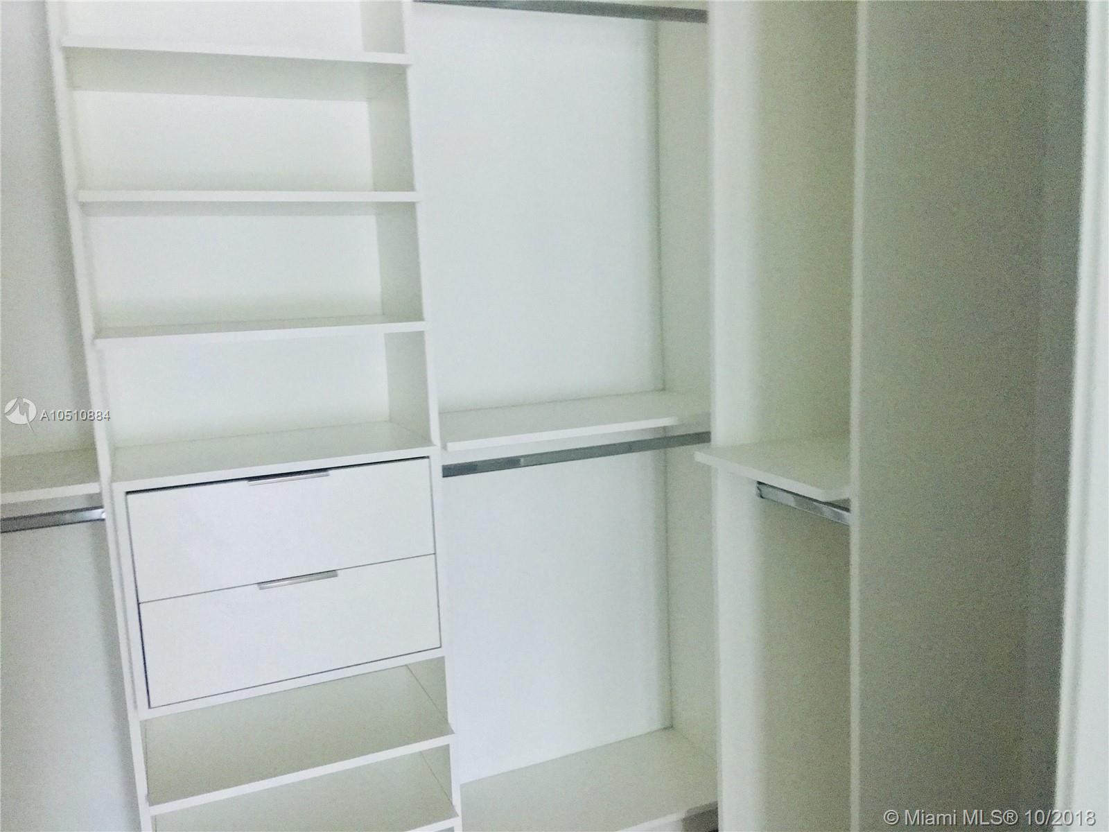 PARAISO BAY CONDO - Residential Lease