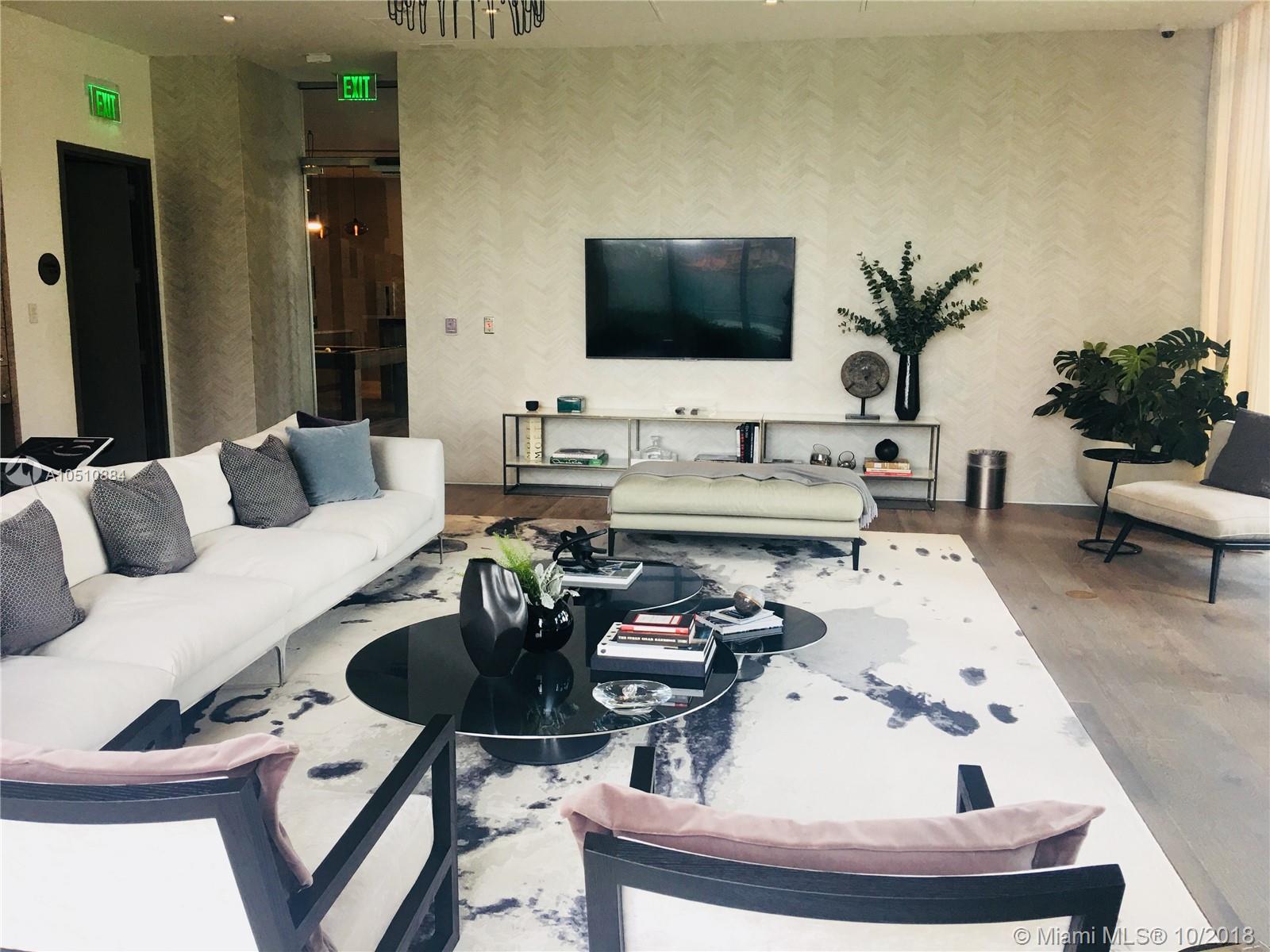 PARAISO BAY CONDO - Residential Lease