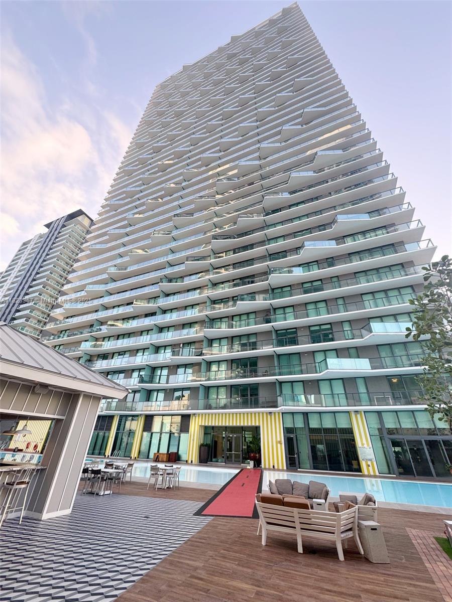 1300 S MIAMI AVENUE CONDO - Residential Lease