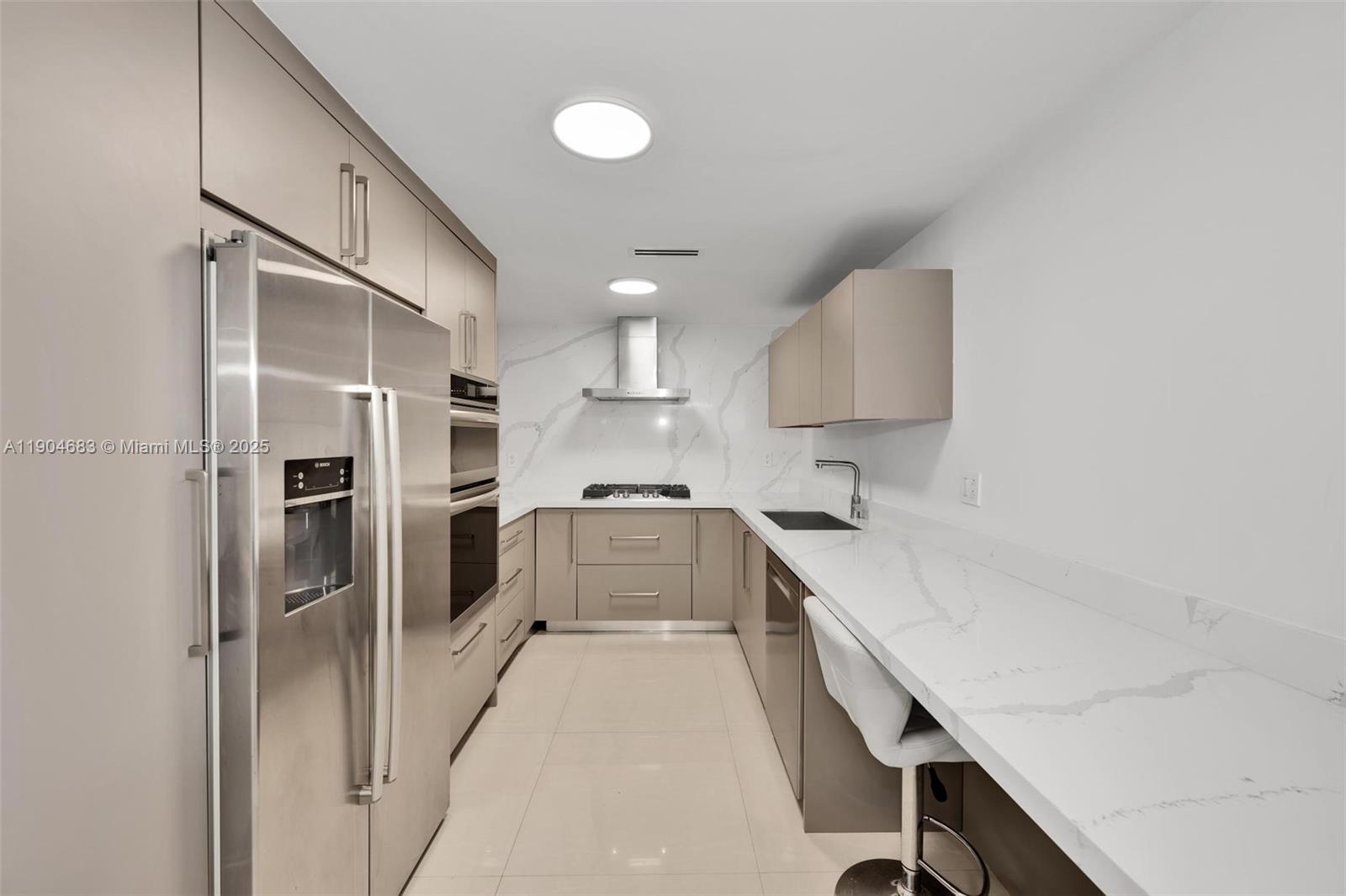 PARKER TOWER CONDO - Residential