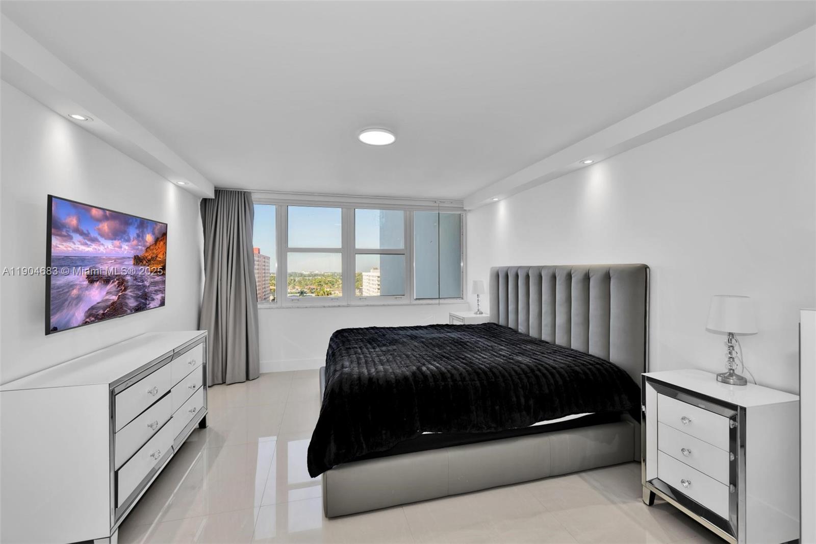 PARKER TOWER CONDO - Residential