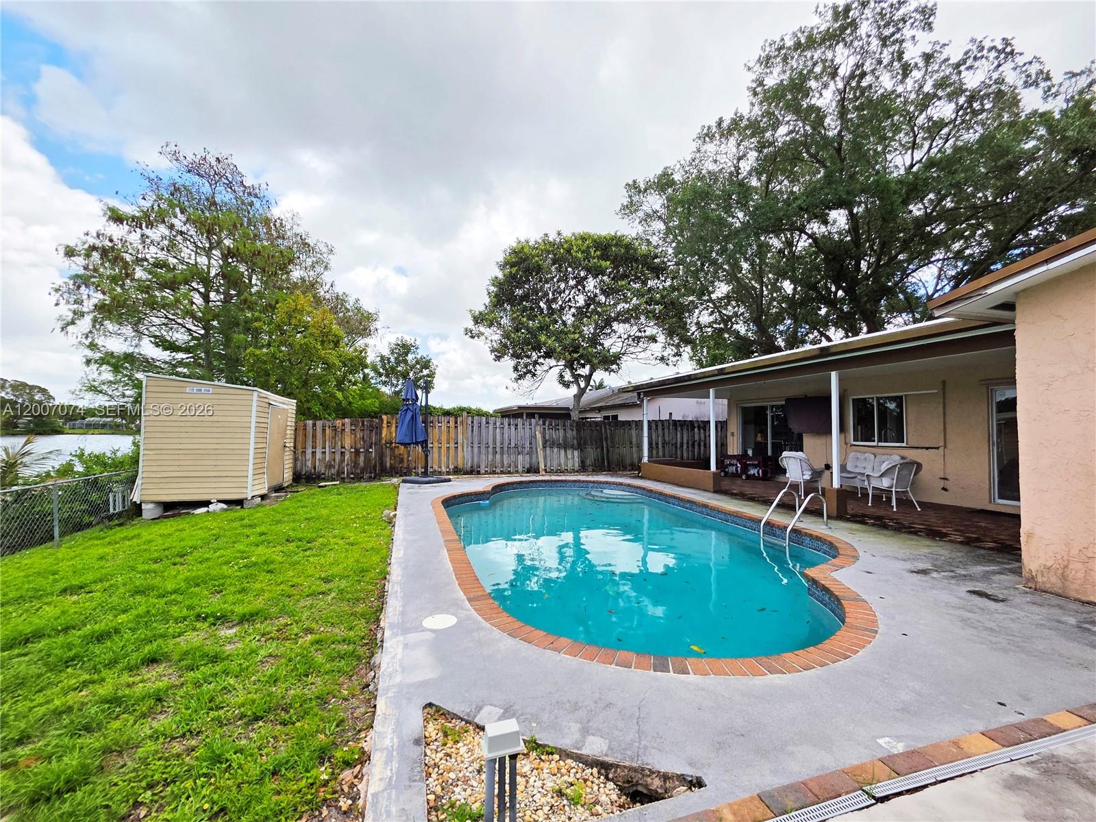 SUNRISE GOLF VILLAGE SEC - Residential