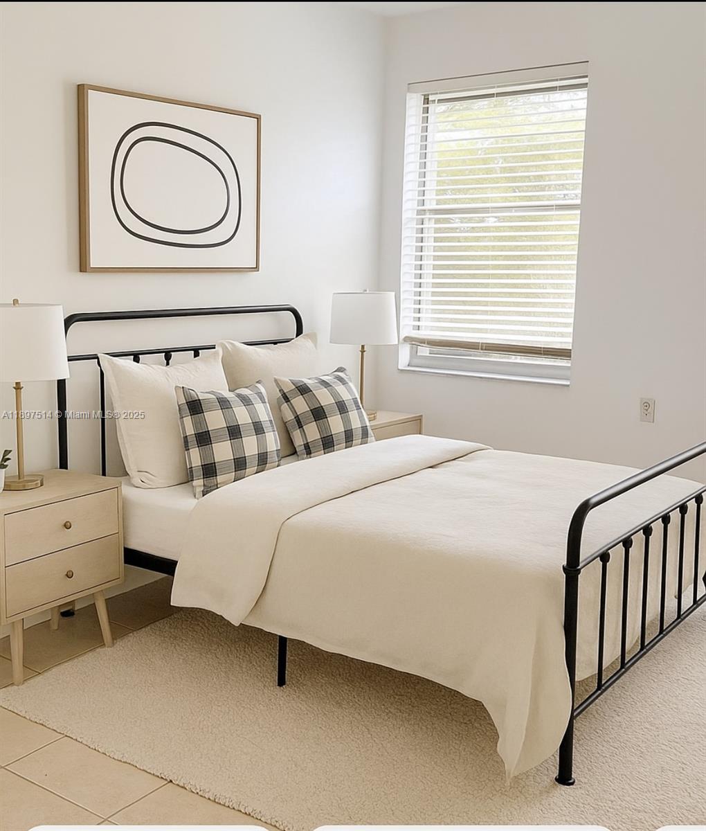 FERNWOODS NO 4 CONDO BLDG - Residential